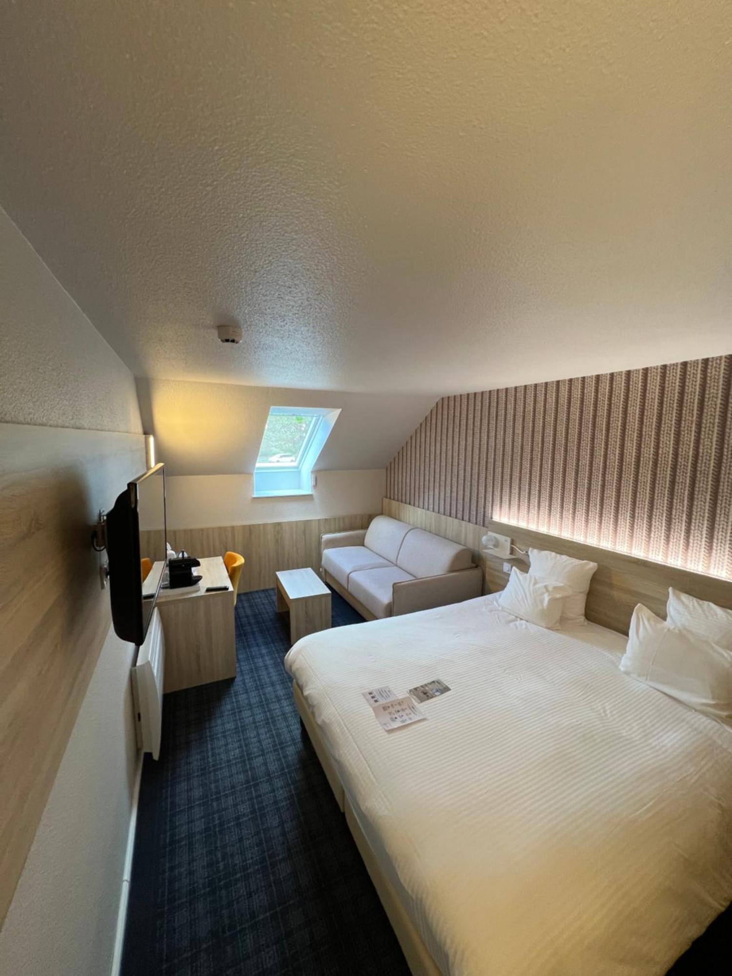 Brit Hotel Landivisiau Eksteriør billede
